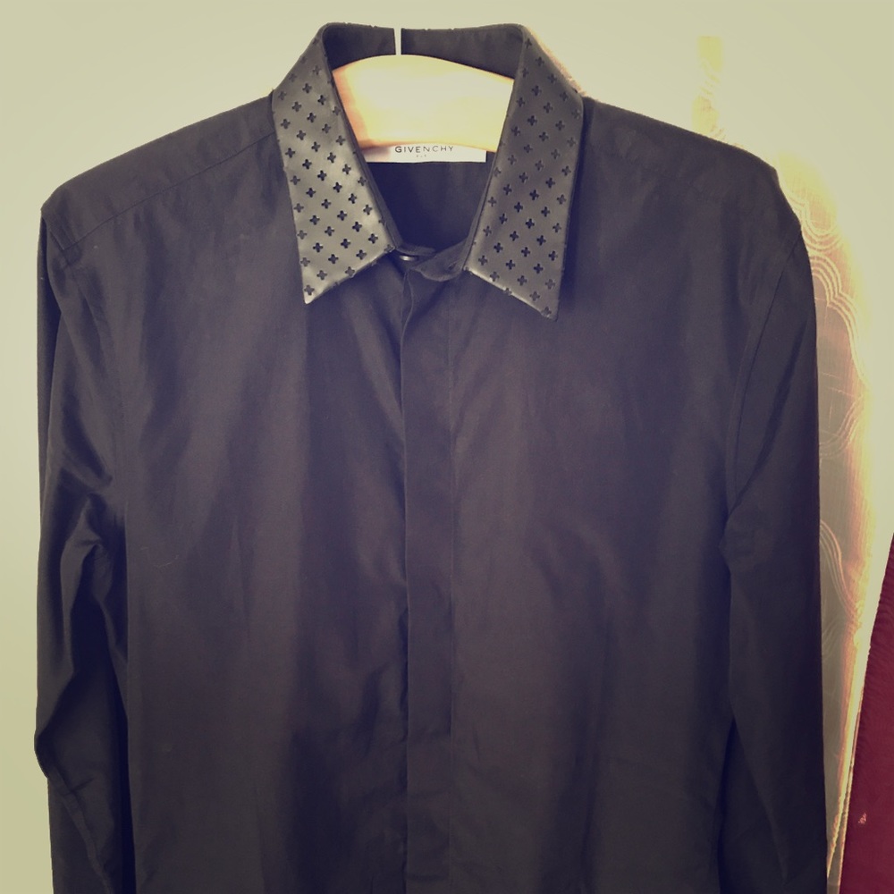 Givenchy men's shirt size 38 (small )